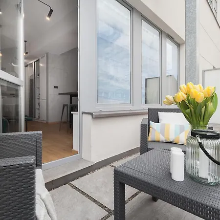 Daire Lofts Cracow - Center *